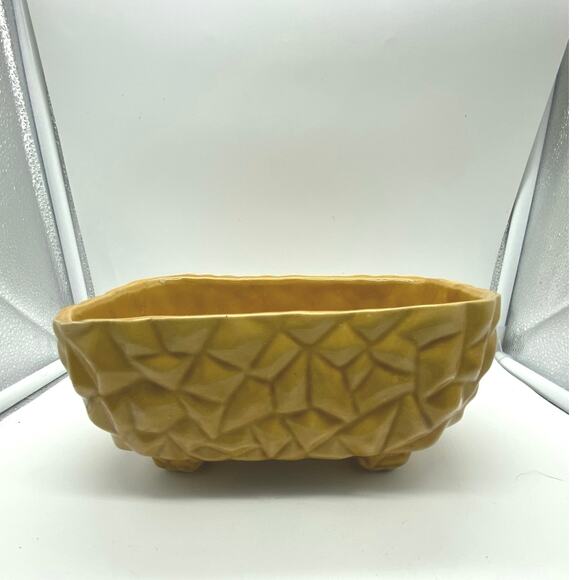 Vintage Mid Century Cubist  yellow Gold Ceramic Geometric footed Planter 1960s - Picture 1 of 7